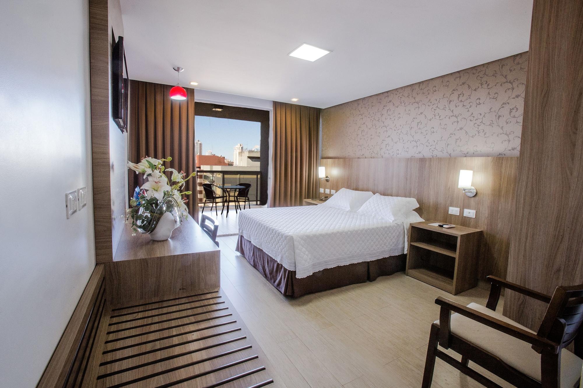 Foz Presidente Comfort Hotel Фос-ду-Игуасу Экстерьер фото