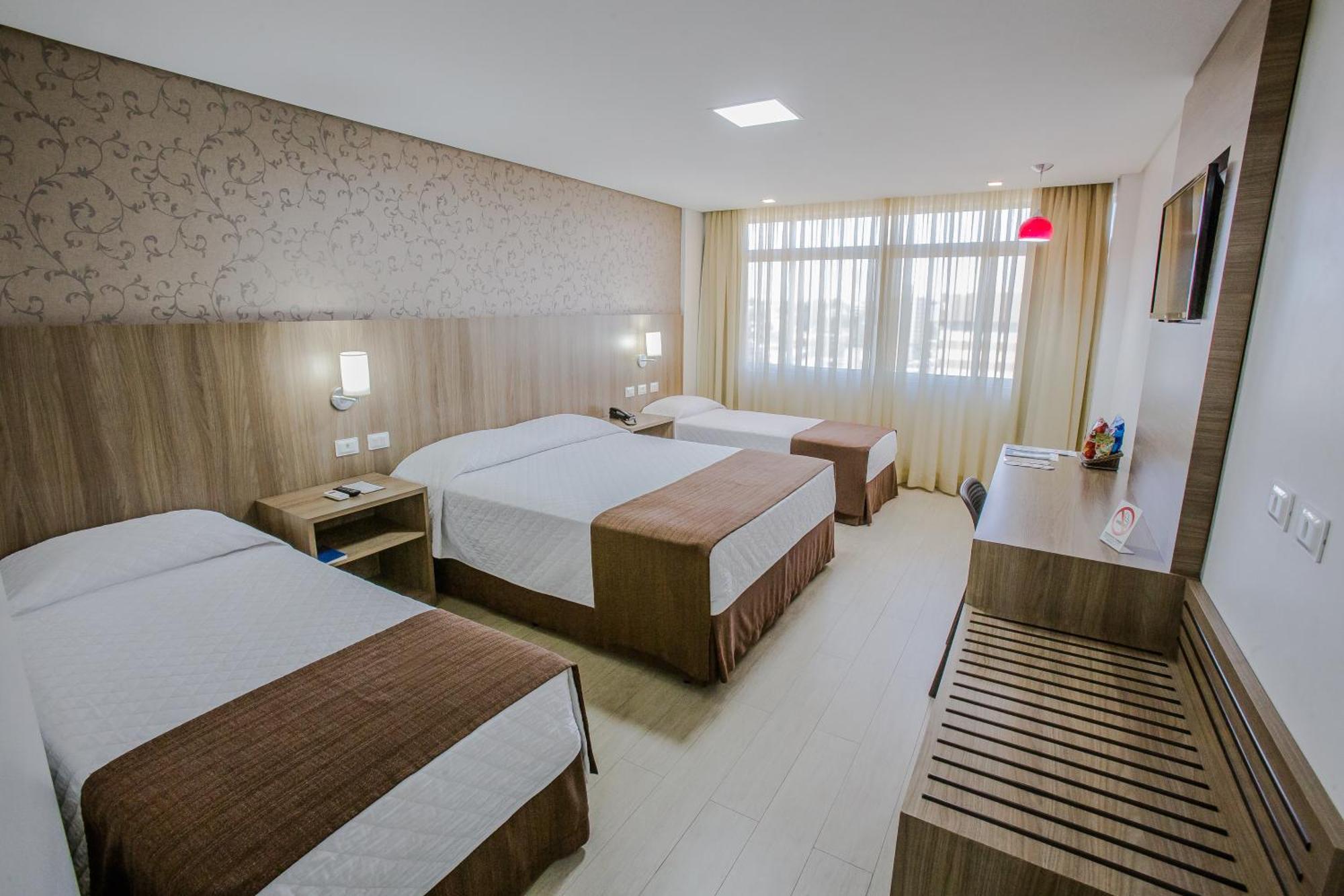 Foz Presidente Comfort Hotel Фос-ду-Игуасу Экстерьер фото