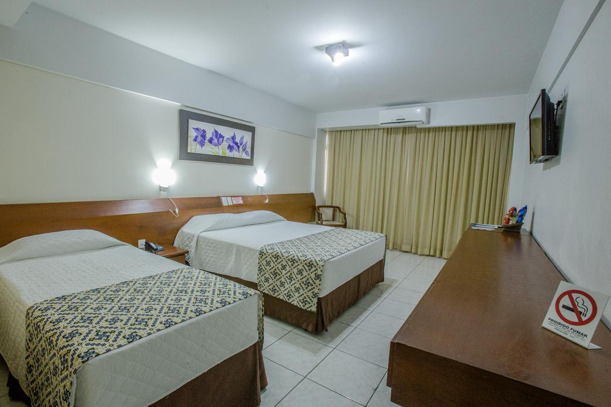 Foz Presidente Comfort Hotel Фос-ду-Игуасу Экстерьер фото